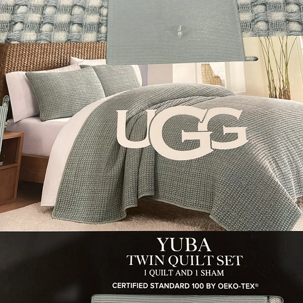 UGG brand new twin quilt set